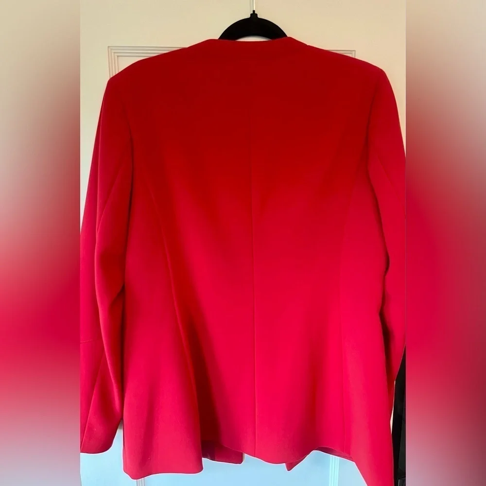 Santorelli Red Blazer Modern Structured Design - Picture 4 of 7